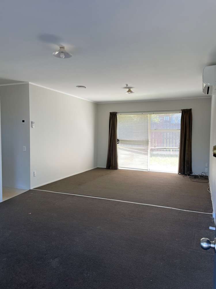 2/17 Wai-iti Place Clendon Park_3