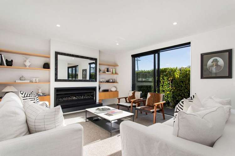 90b Bryndwr Road Bryndwr_11