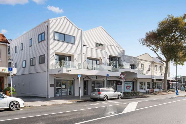 11/5 Cook Street Howick_7