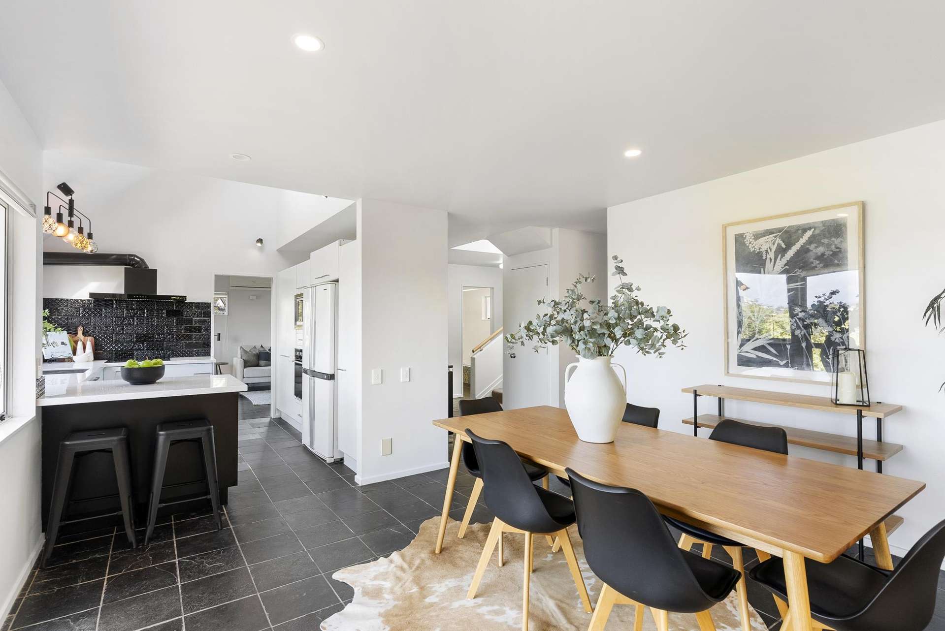 2/15a Beatrice Avenue Hillcrest_0