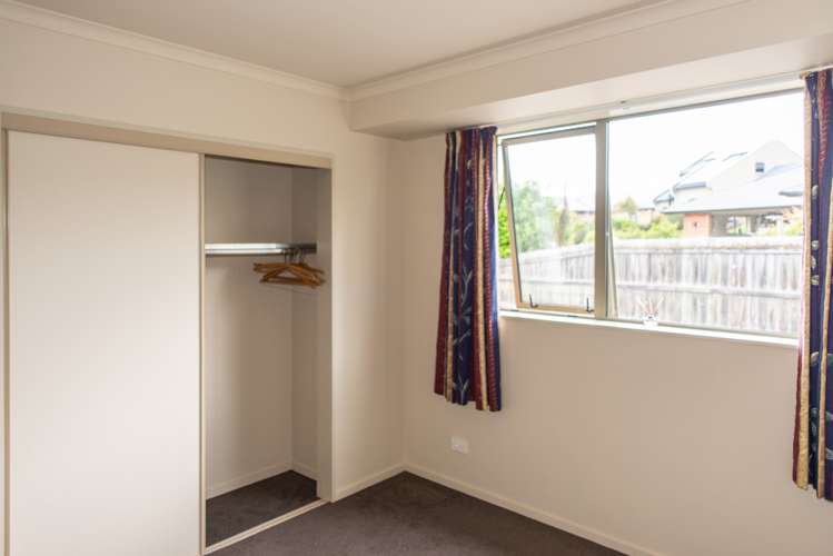 21 Duxford Crescent Fairfield_6