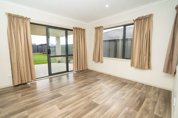 19 Stan Heather Drive Glenview_6