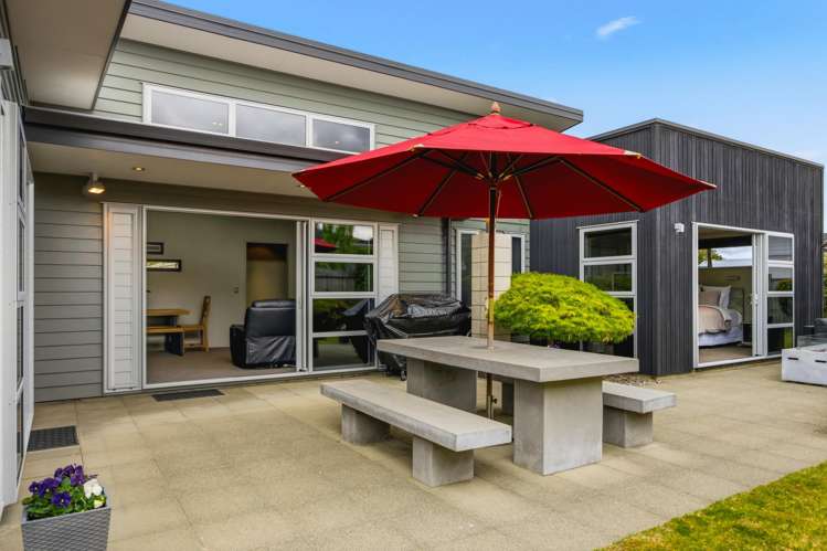 23 Magnolia Rise Waipahihi_20