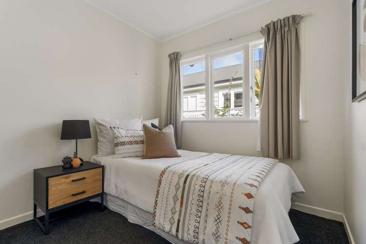 86 Lancaster Road Beach Haven_9