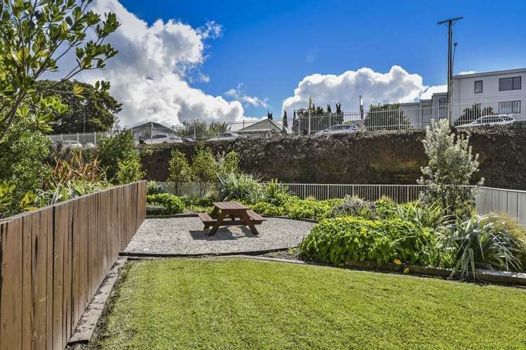 101c/130 Anzac Street Takapuna_13