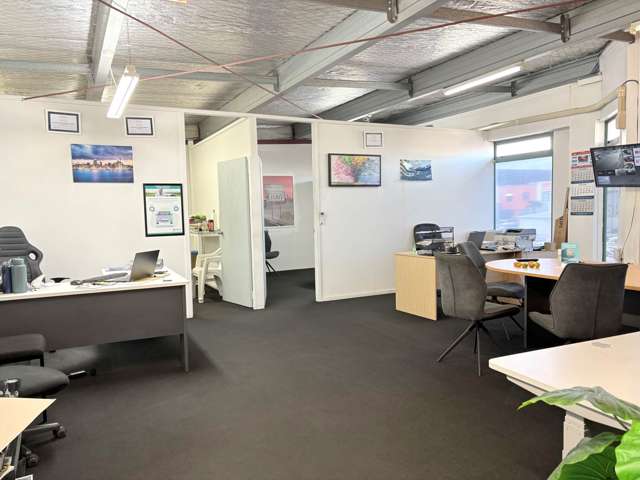 Unit 2/4 Freeman Way Manukau_3