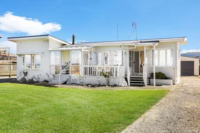 871 East Coast Road Kaiaua_4