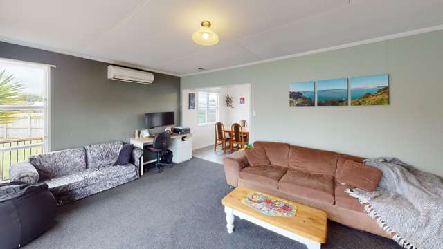 41 Seaforth Avenue Milson_3