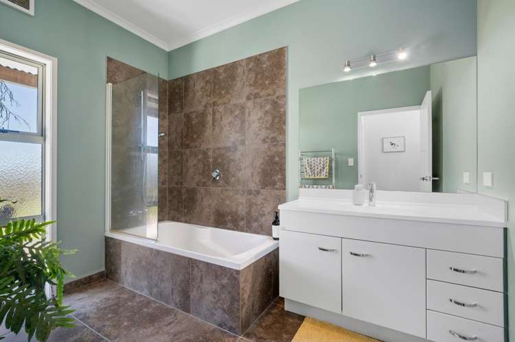 353 Lockington Road Aongatete_15