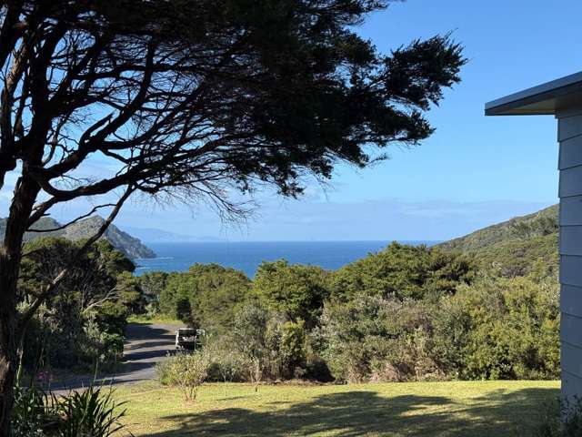 6 Iona Road Great Barrier Island_1