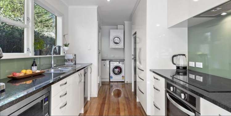 99b Fraser Avenue Johnsonville_1