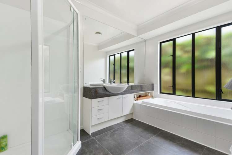 20 Newry Close East Tamaki Heights_17