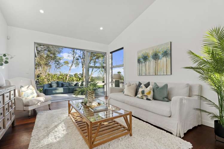 14a Wellesley Road Mangere Bridge_7