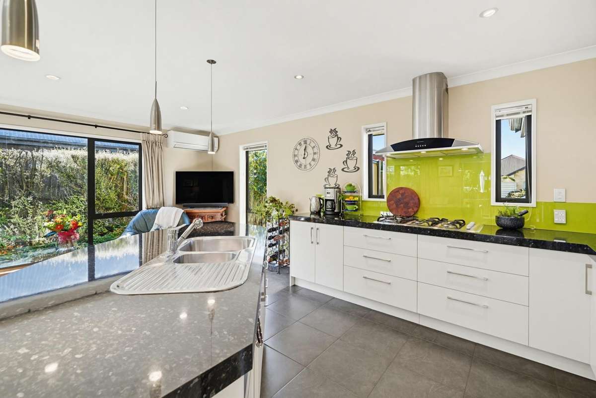 16 Kensington Avenue_2