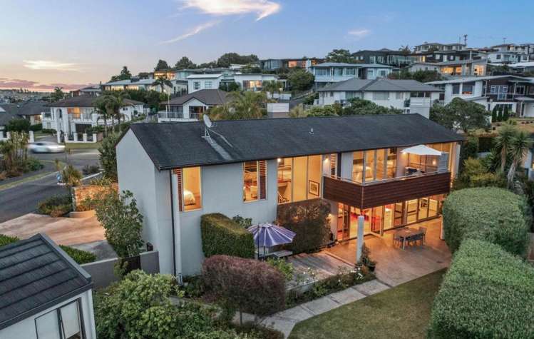 20 The Ritz Orewa_2
