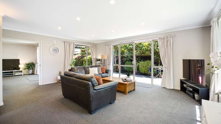 8 Hoihere Place Parklands_4