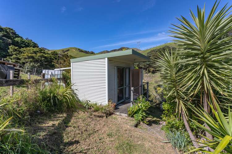 1090 Thames Coast Road, Wilsons Bay Kereta. Tapu_18