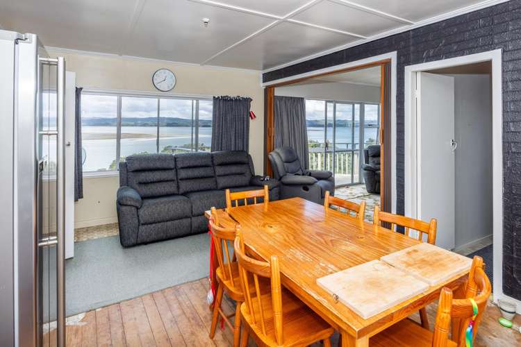 102 Amopo Street Kawhia_5