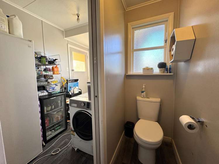 31 Clifford Street Balclutha_16