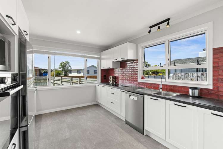 25 Lindsey Crescent Springvale_2