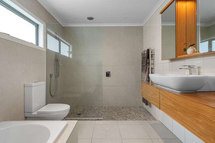 7 Havenview Atawhai_30