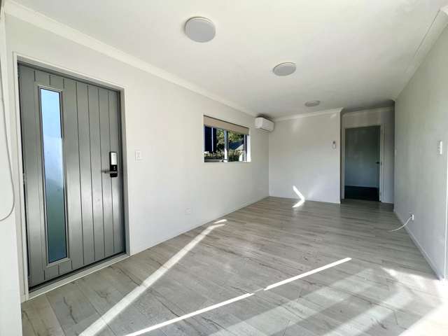 15a Ruth Craig Place Stanmore Bay_3