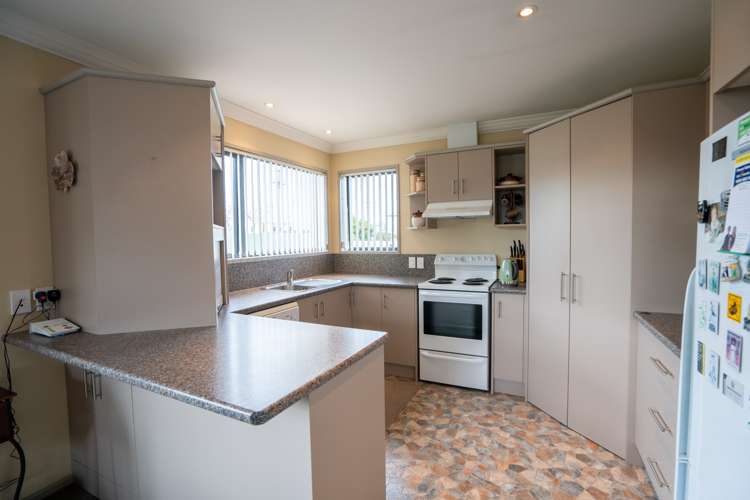 6 Queen Street Winton_2