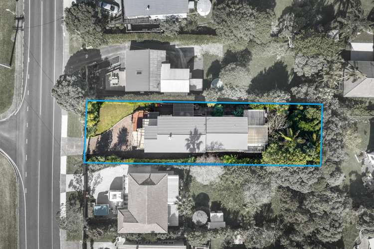 1279 Whangaparaoa Road Gulf Harbour_26