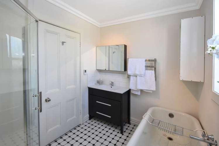 149 Macandrew Road South Dunedin_9