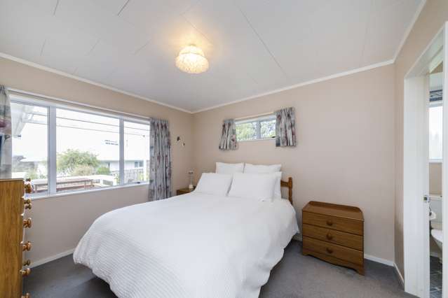 10 Sunrise Heights Feilding_2