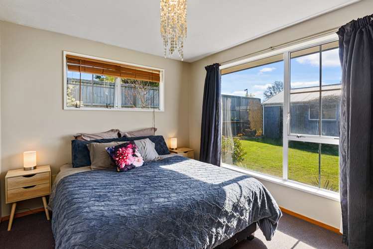9 Heriott Close Burwood_2