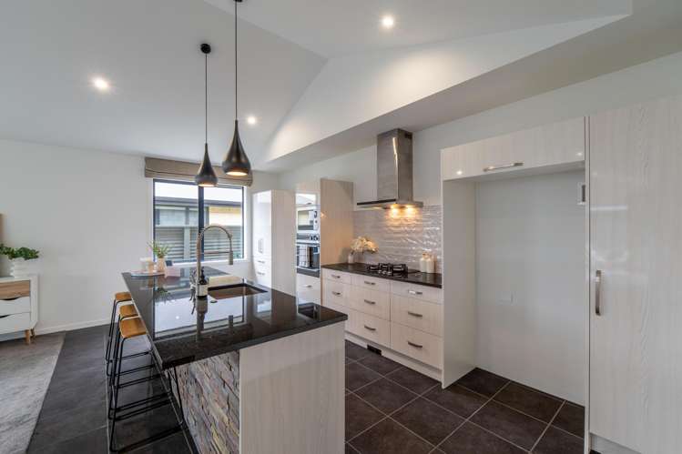 101 Hoffman Court Waikiwi_3