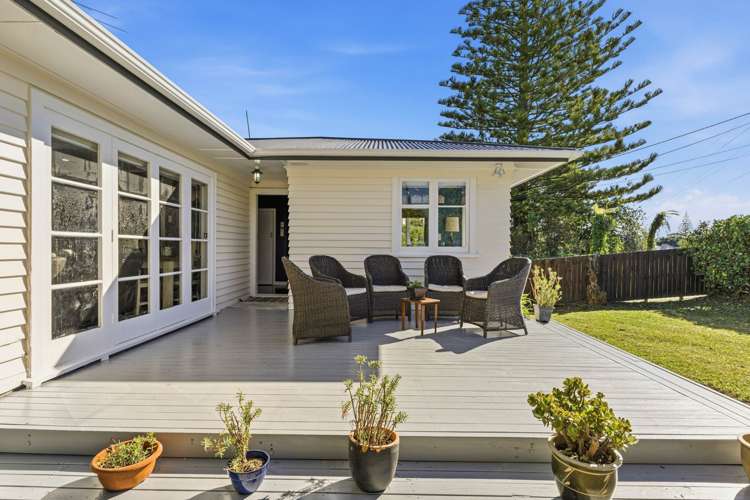 46 Kelman Road Kelston_12