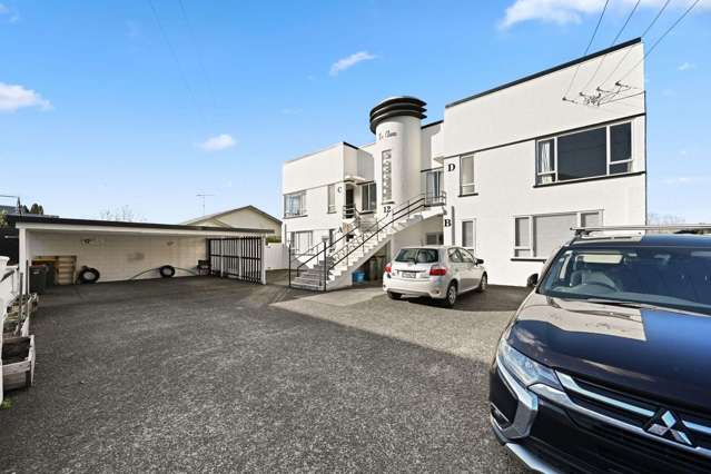 12C Little London Lane 10463_2