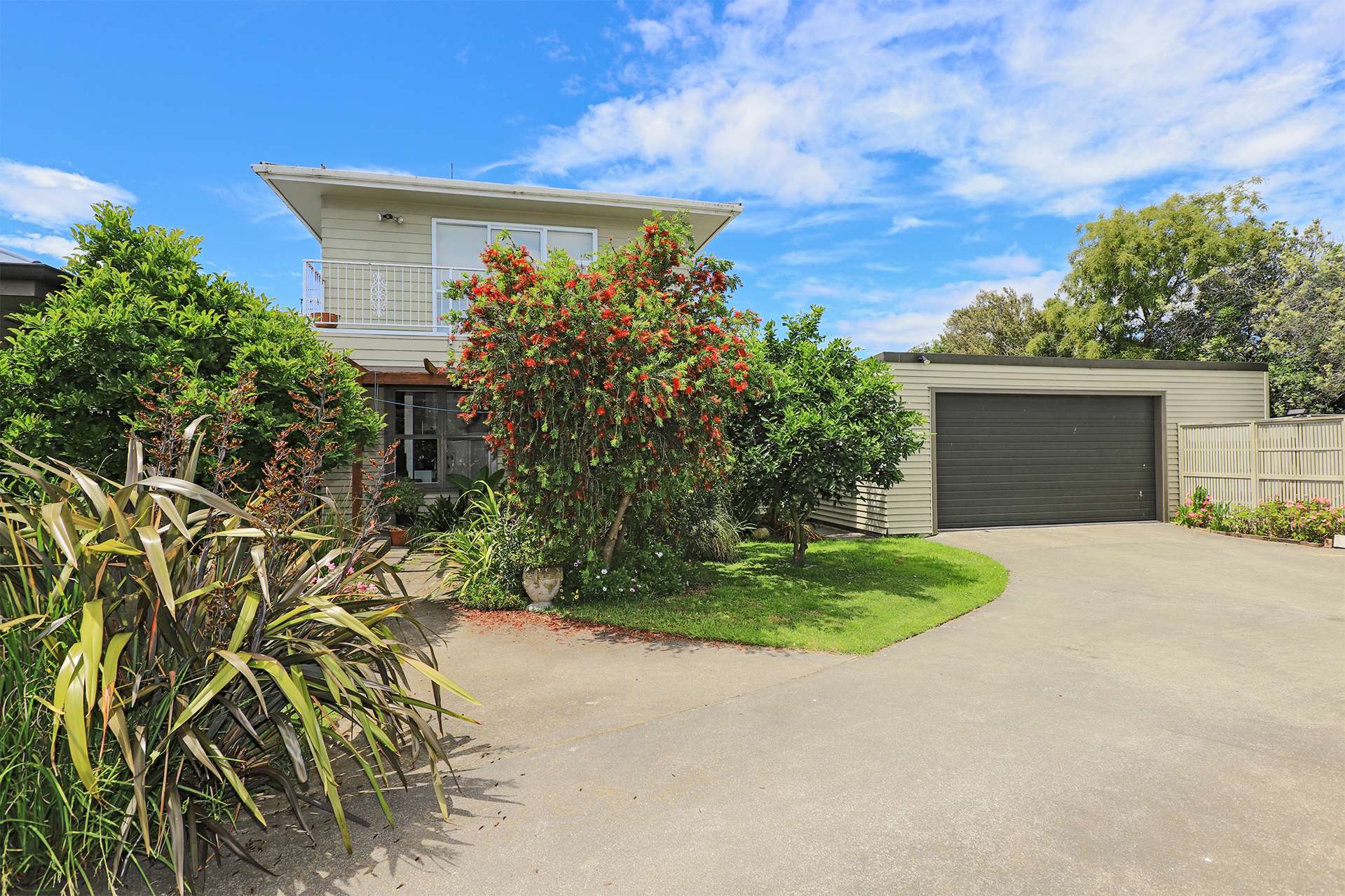 8 Neeve Place Taradale_0