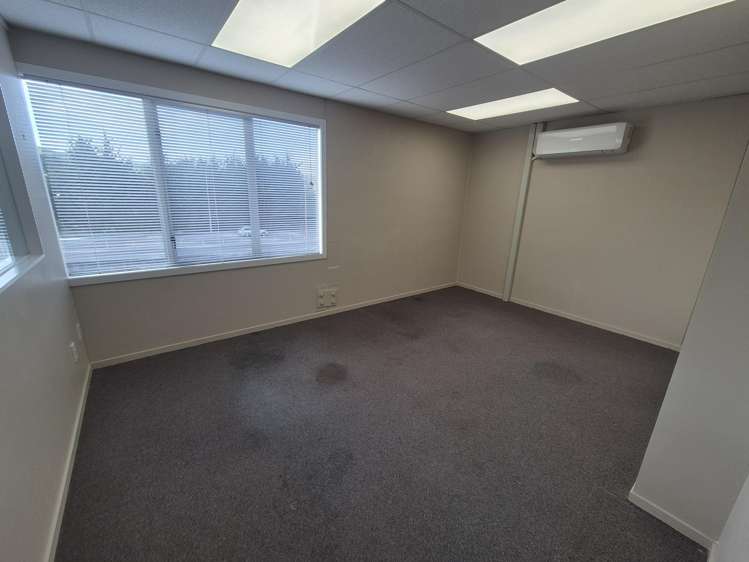 22/4 Northpoint Street Plimmerton_10