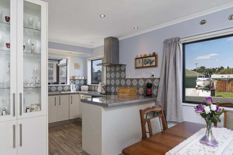 12 Aaron Place Brookfield_2