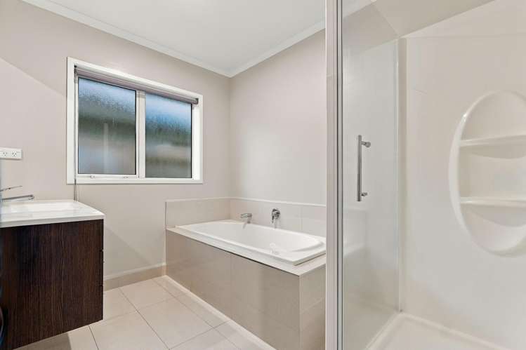 31 Lakeview Quay Pyes Pa_23