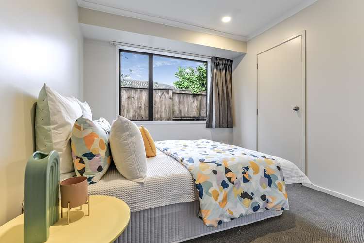 49 Thomas Road Huntington_11