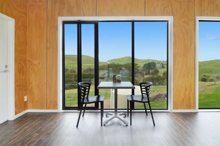 7 Country Heights Terrace Kaiwaka_15