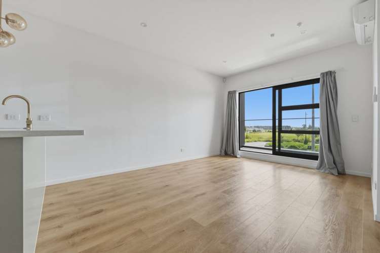 2/25 Flat Bush School Road Flat Bush_4