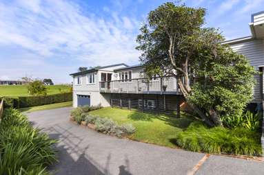 24 Weybridge Crescent_1