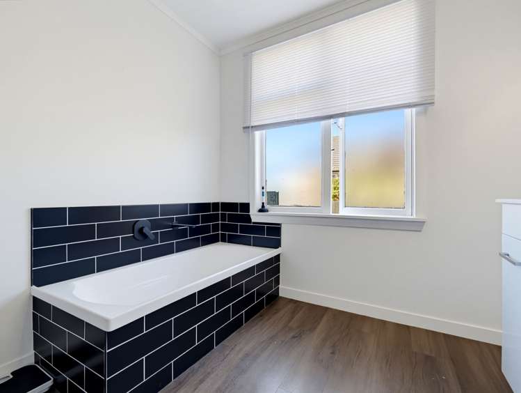 17 Brucefield Ave Netherby_17