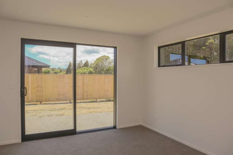 10A Hinau Crescent Kaiata_15