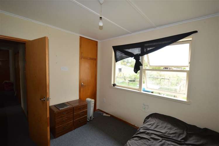 27 Takapuna Road Kakahi_10
