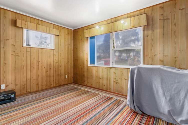 91 Barrys Road Glendene_9