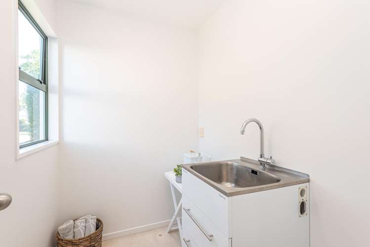 34 Albany Street Saint Albans_15