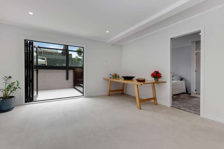 96 Hepburn Road Glendene_16