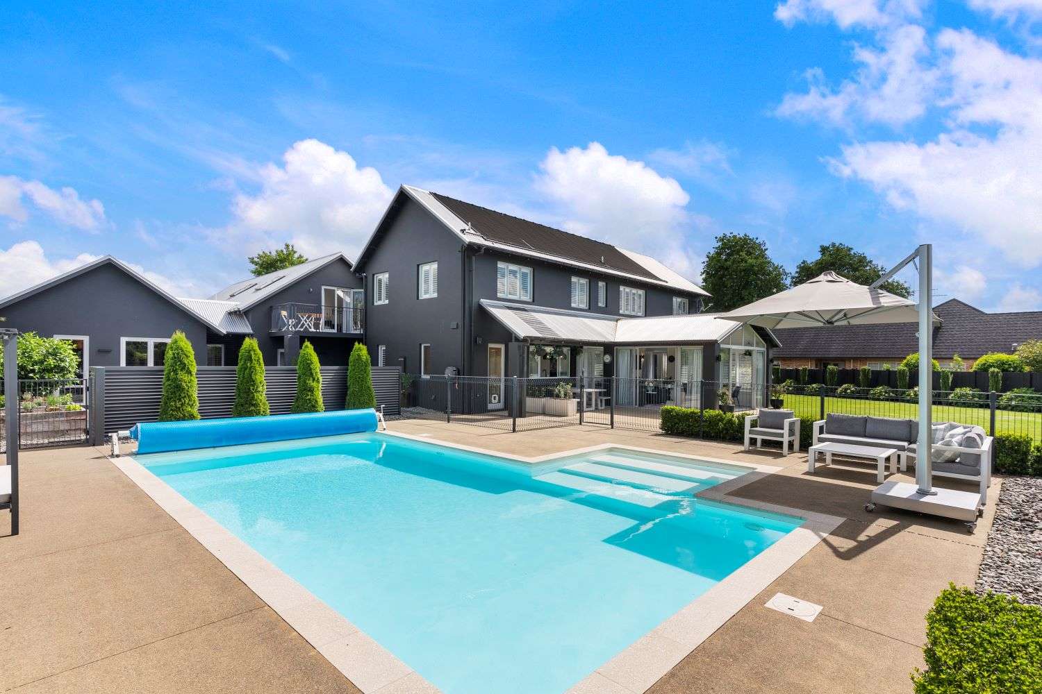59 Cowley Drive in Leamington, Cambridge