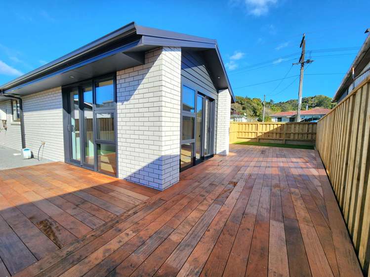 65 Marlborough Street Greymouth_22